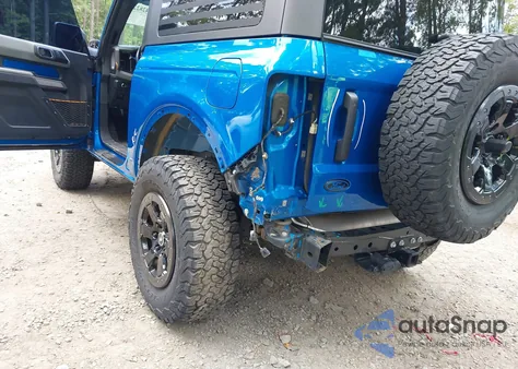 2022 Ford Bronco Badlands z USA, uszkodzony, nr VIN 1FMDE5CP4NLA72314